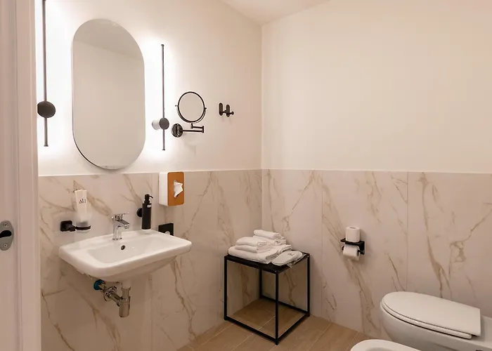 Aiello - Citylife Aparthotel